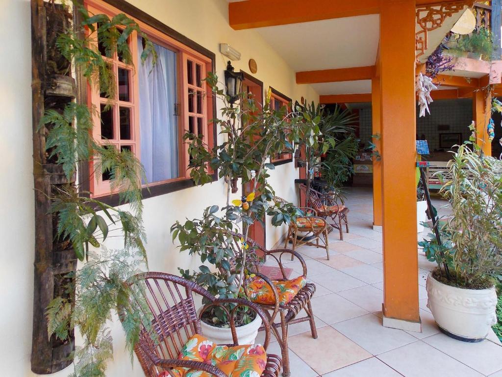 Portal Dos Borbas Hotel Abraão Exterior foto